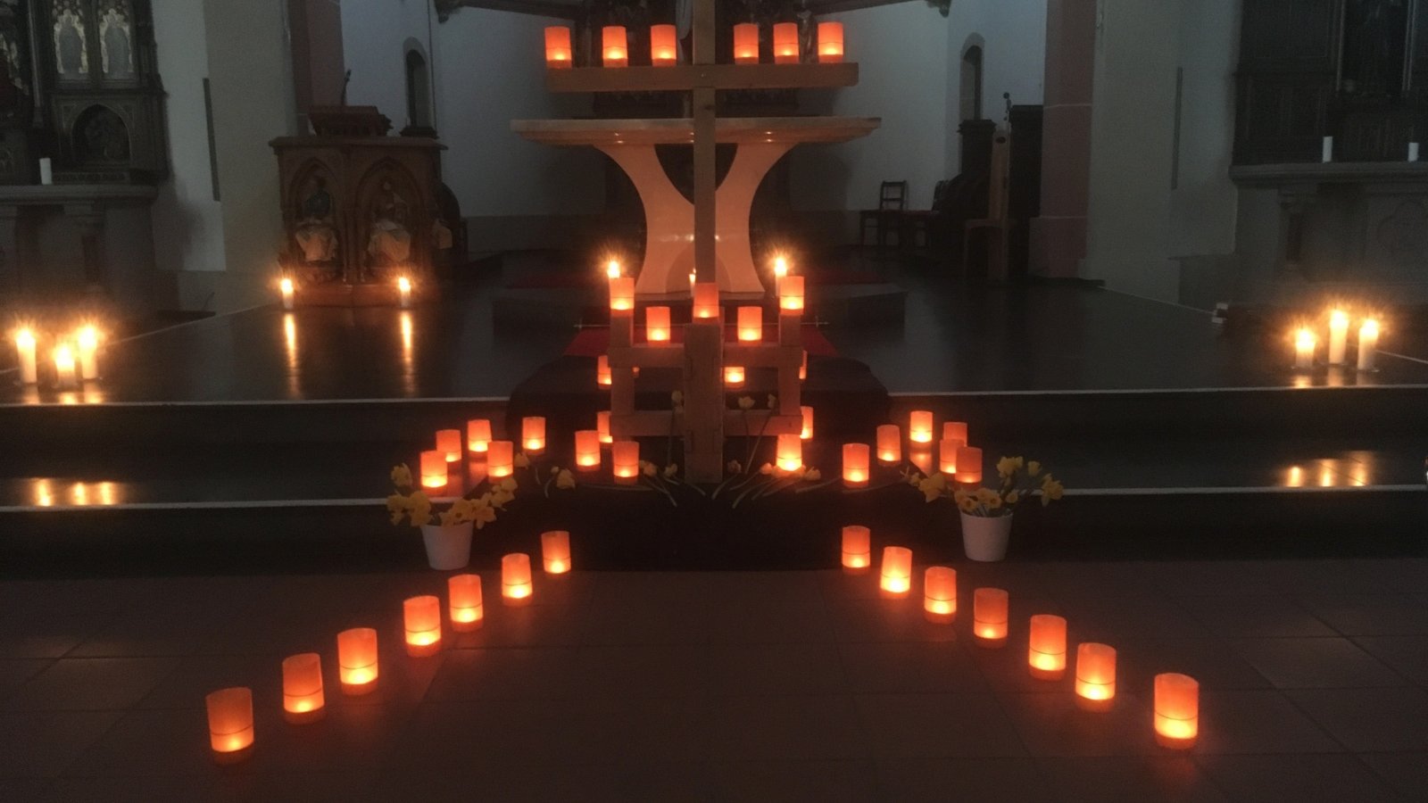 Foto Taizé-Gebet Karfreitag 2019 (c) Andrea Töx