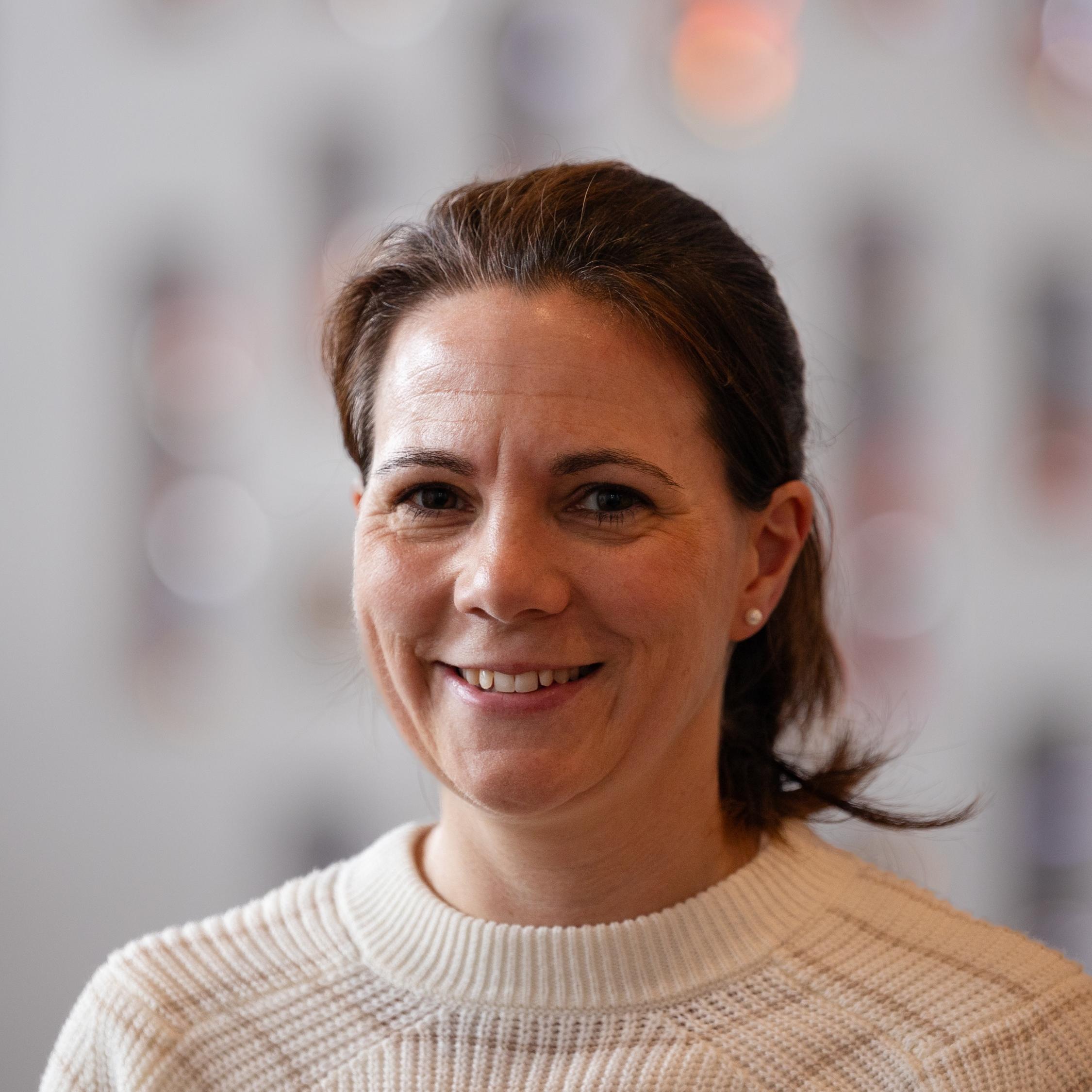 Bild von Pfarrsekretärin Sabine Schiefer