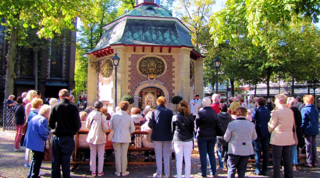 Kevelaer-Wallfahrt, Gnadenkapelle 1